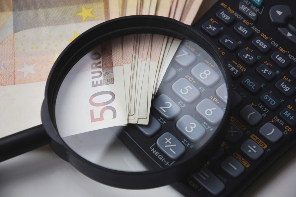 Comment la commission de surendettement calcule le reste à vivre ?