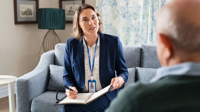 quelles sont les aides en cas de surendettement
