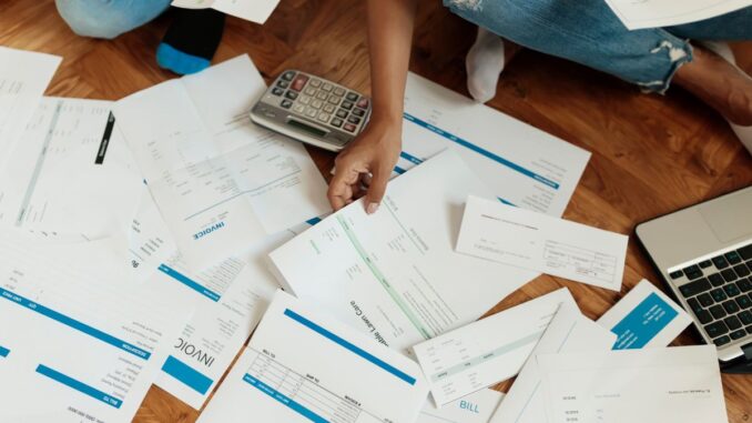 quels sont les inconvénients d'un dossier de surendettement